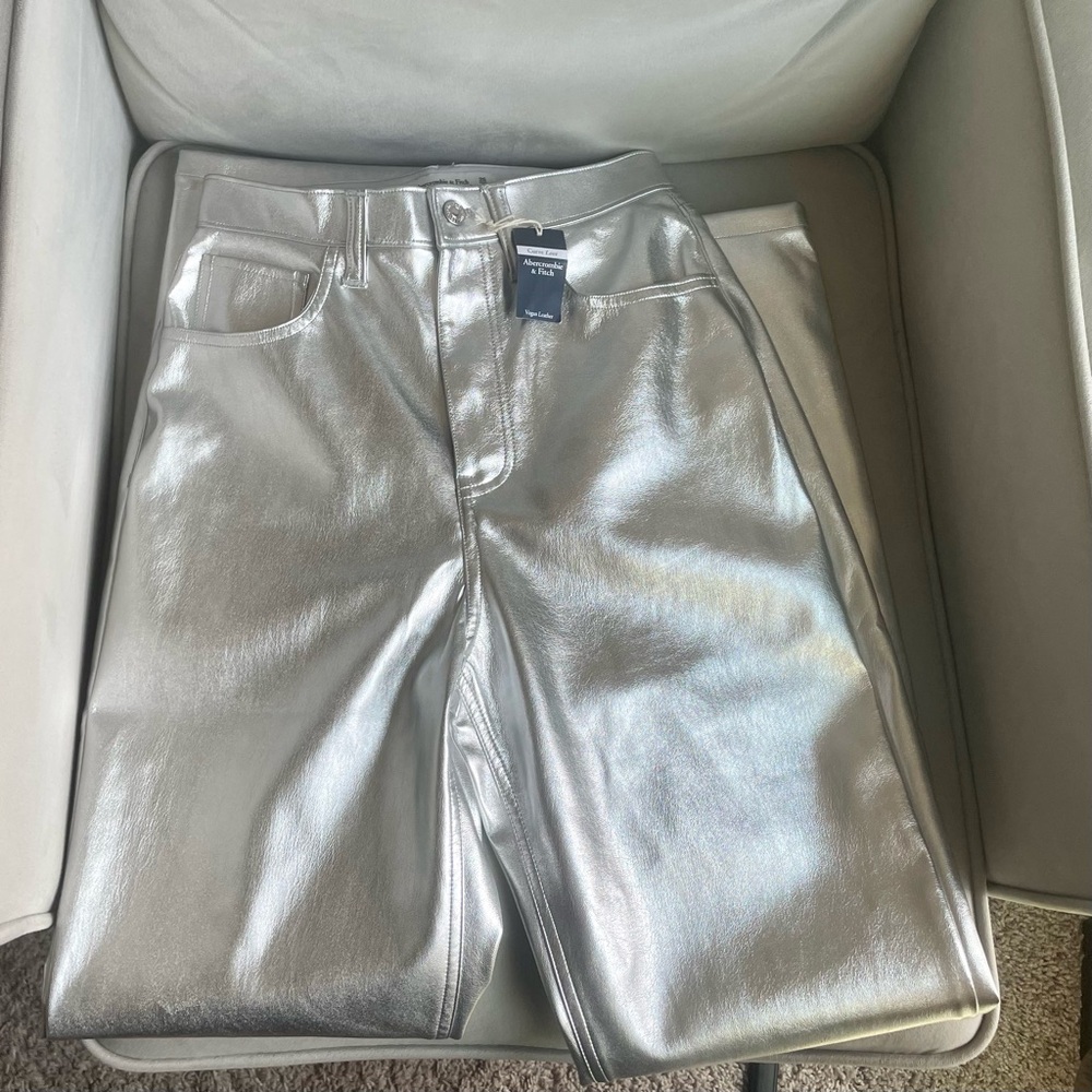 Abercrombie & Fitch Silver 90’s Straight Leg Vegan Leather Pants - Picture 10 of 11